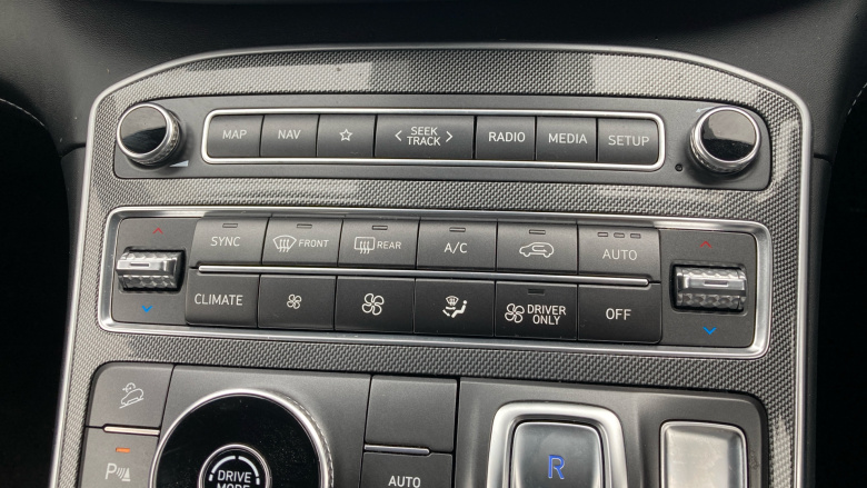 Hyundai SANTA FE 1.6 TGDi Hybrid Premium 5dr Auto Hybrid Estate